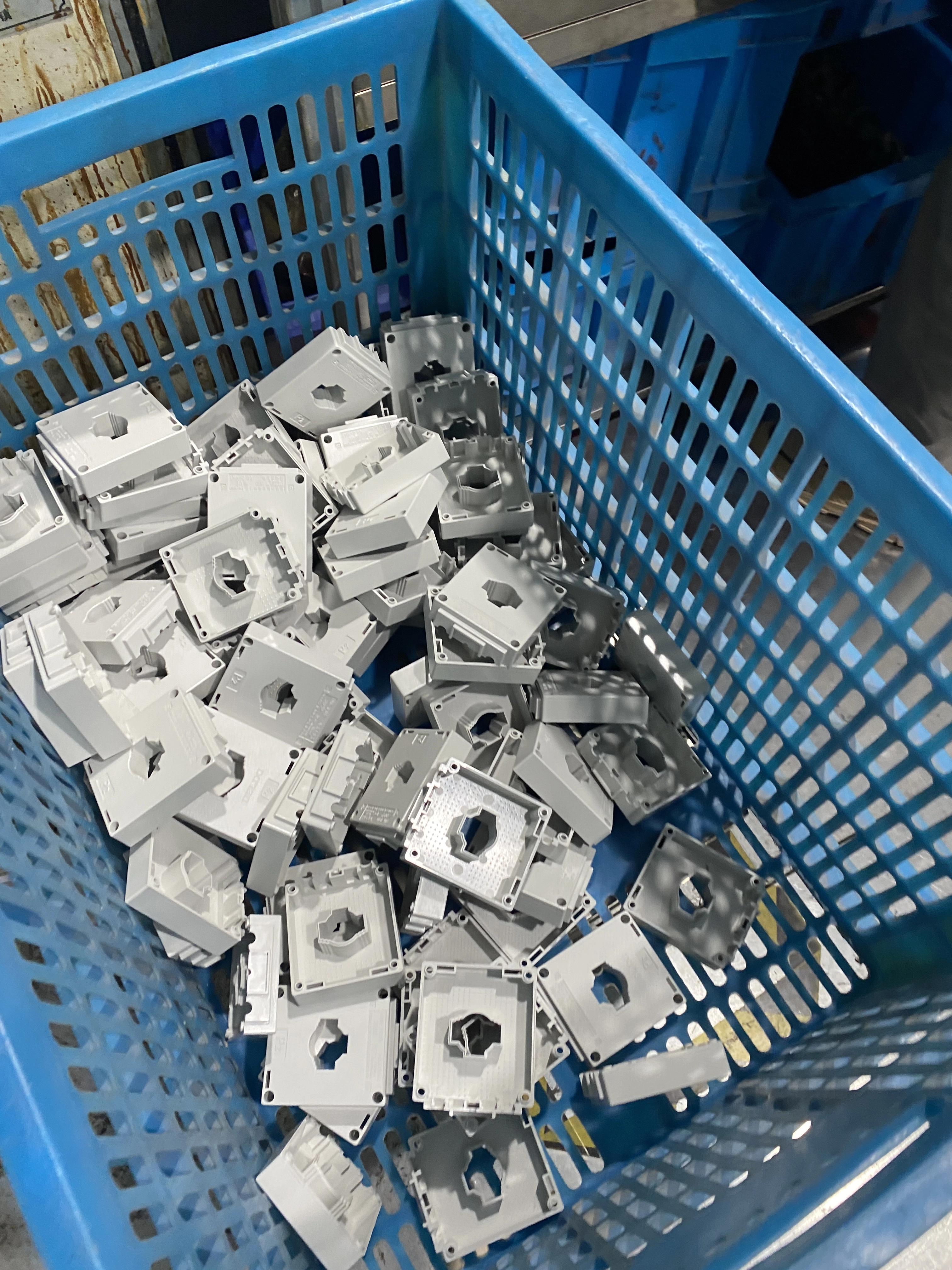 CT Current transformer shell material - EcoNewlink