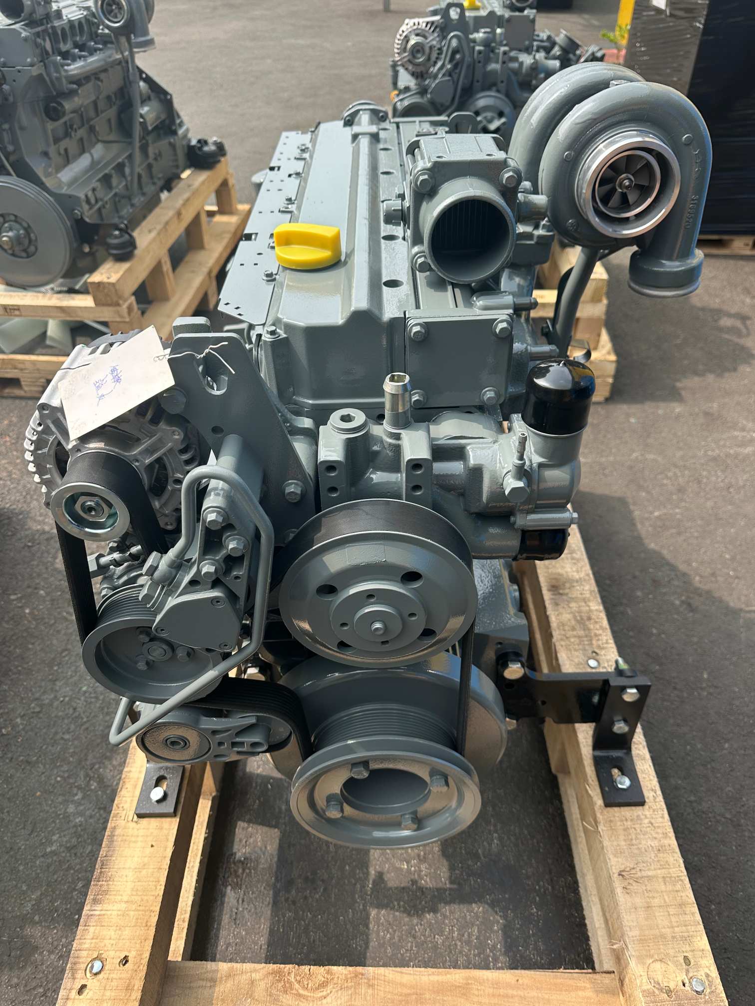 BF6M2012C-industrial-engine-for-heavy-machinery