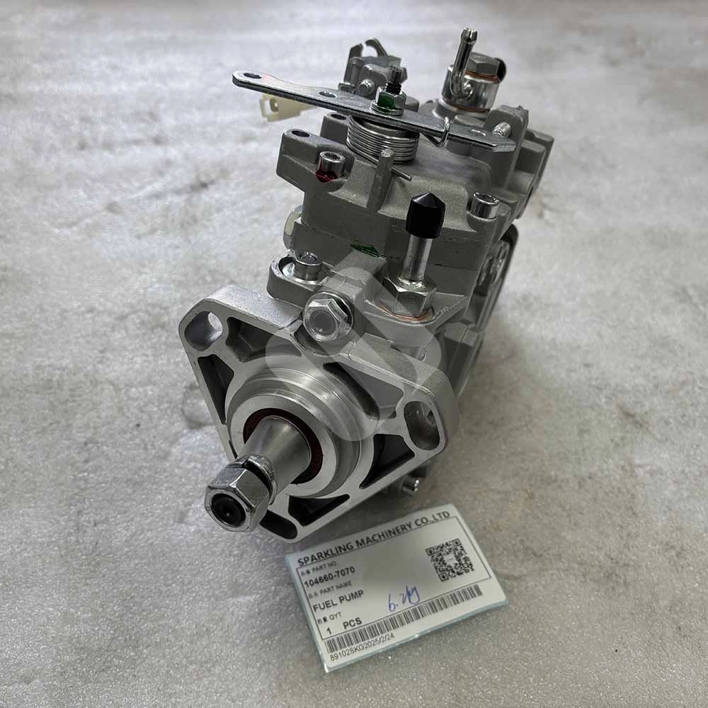Construction Machinery Spare Parts 104660-7070 Fuel Pump for Nissan Engines QD32 TD27 TD42 High quality fuel pump 104660-7070 Nissan diesel engine