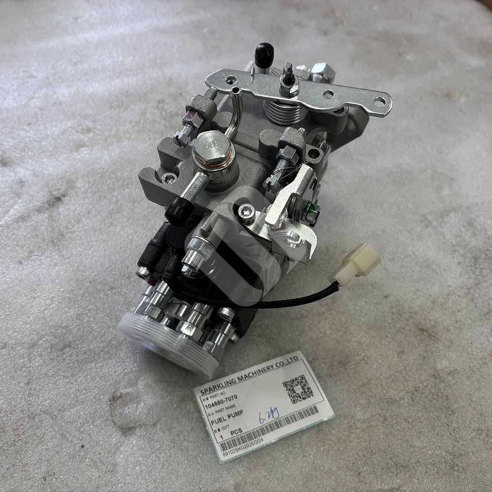 Construction Machinery Spare Parts 104660-7070 Fuel Pump for Nissan Engines QD32 TD27 TD42 Mechanical fuel pump for Nissan QD32 TD27 TD42 engines