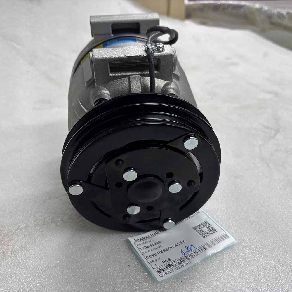 HYUNDAI EXCAVATOR PARTS MADE IN CHINA NEW R210-7 R220-7 R250-7 R290-7 R305-7 R335-7 11Q6-90040 COMPRESSOR ASSY SPARKLING MACHINERY