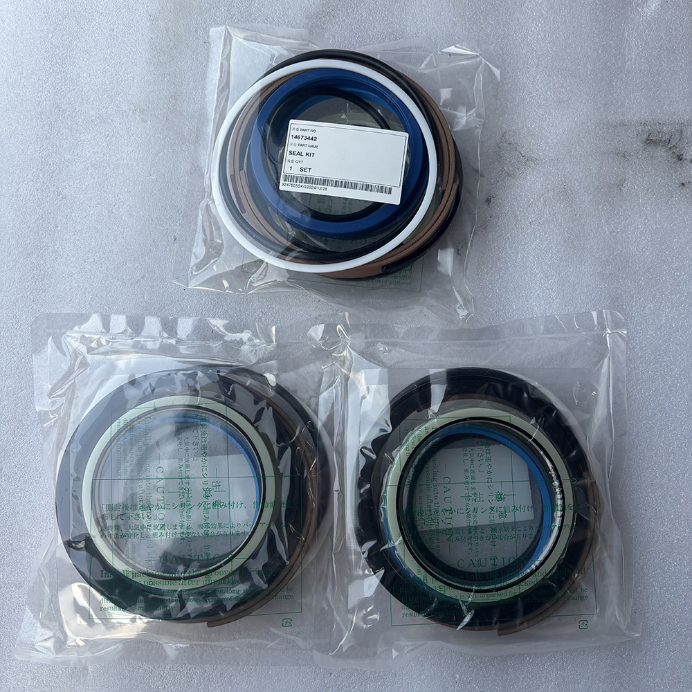 EW210C EW210D VOE 14673442
VOE14673442 STABILISER CYLINDER SEAL KIT