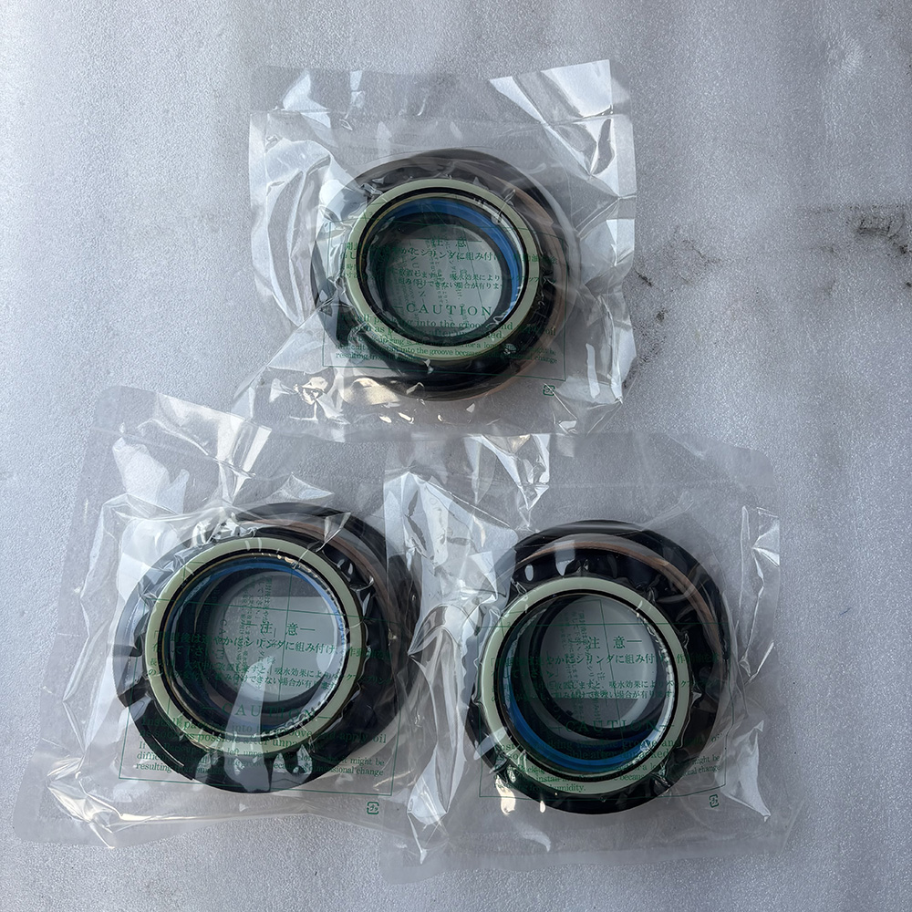 EC220D EC220E EC235D 14683841 VOE 14683841
VOE14683841 SEAL KIT HYDRAULIC SEAL KIT