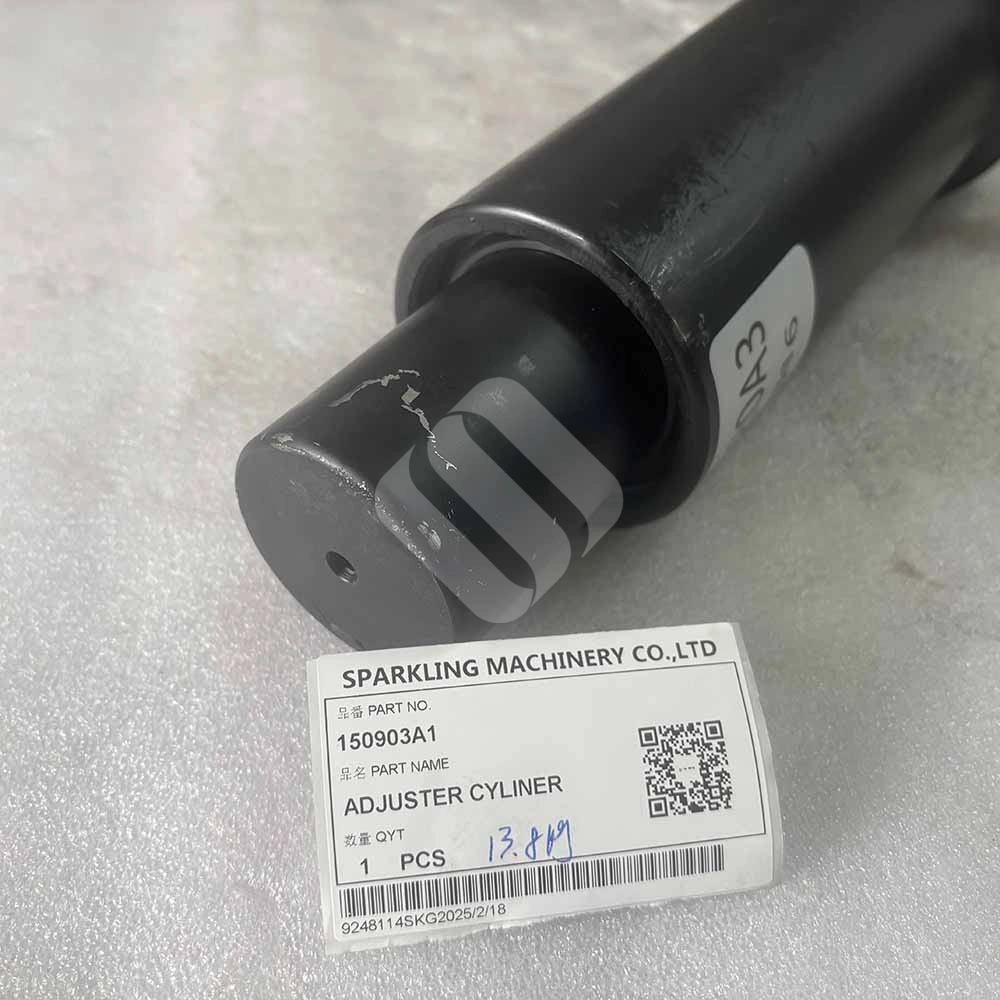 13.8Kg 150903A1 Adjuster Cylinder for Case Excavators CX130 CX130B CX135SR and Sumitomo Excavators SH120-3 SH130 150903A1 (2)