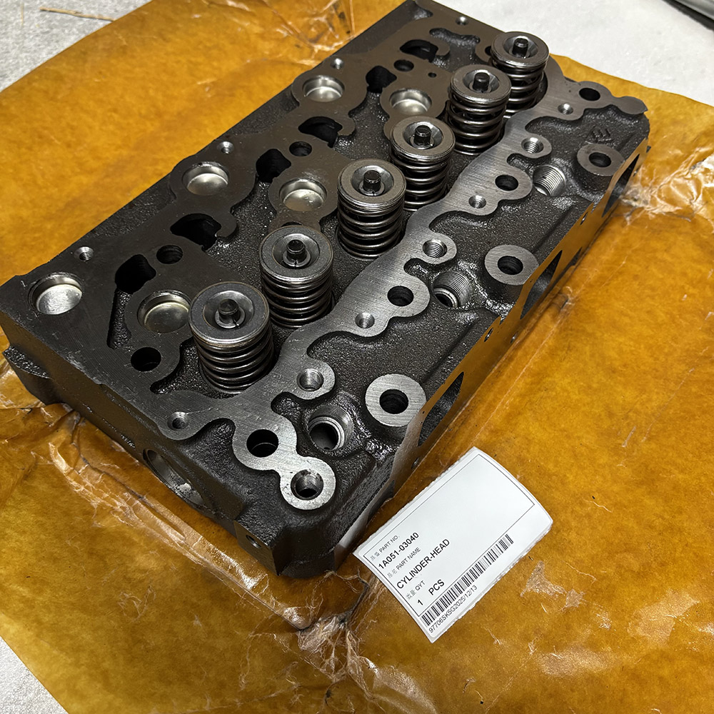 1A051-03040 Cylinder-Head for Kubota Engines D1502 D1503 D170 and Excavators KX91-3 U35-3