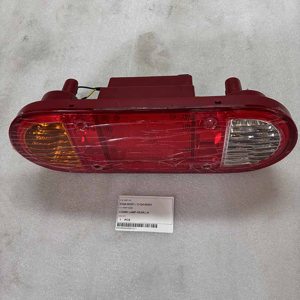 21Q4-60201 Rear Combination Lamp LH for Hyundai Wheel Excavator