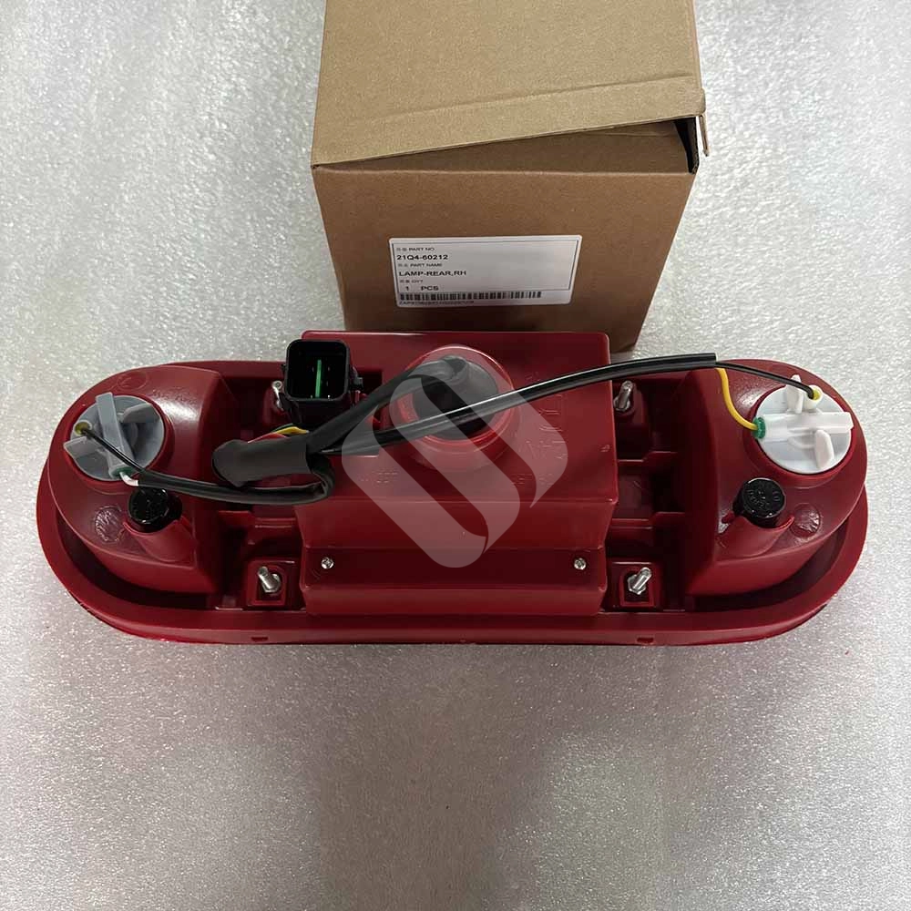 21Q4-60212 Rear Lamp RH Compatible with Hyundai Wheel Excavators R140W-9 R140W-9A R190W-9 R210W-9 Right Rear Tail Light Assembly 21Q4-60212 Rear Lamp RH for Hyundai Wheel Excavator