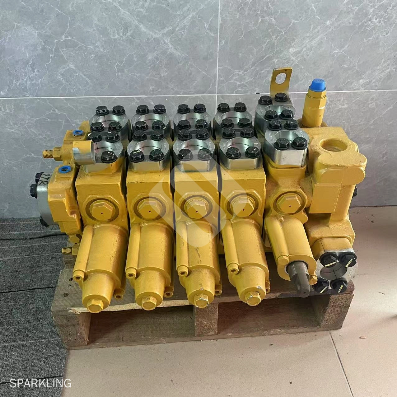 CATERPILLAR BULLDOZER SPARE PARTS 224-4941 2244941 CA2244941 VALVE GP-BANK FOR D7R D7R II D7R XR D7R LGP