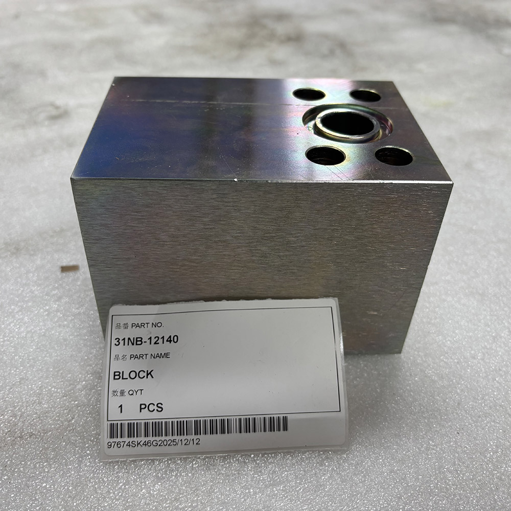 Heavy-duty hydraulic control block used in large excavators