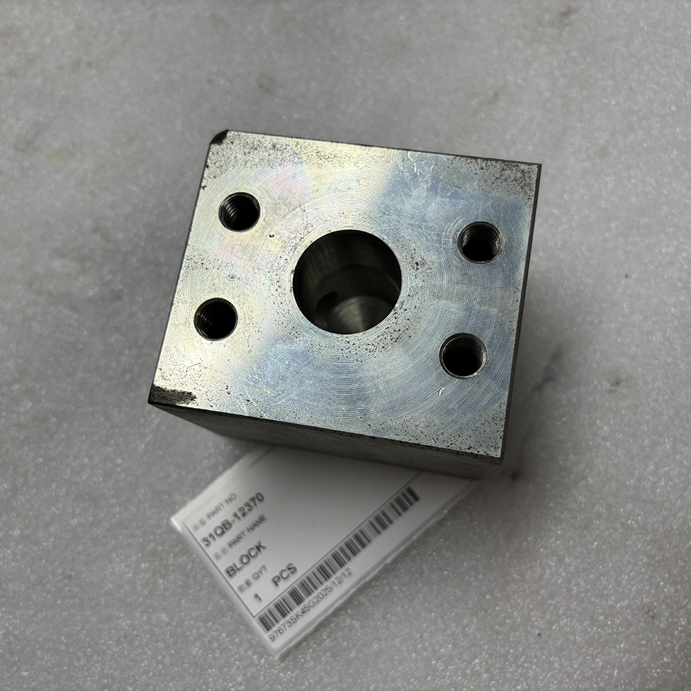 Hyundai excavator engine block R480LC-9A R480LC-9S