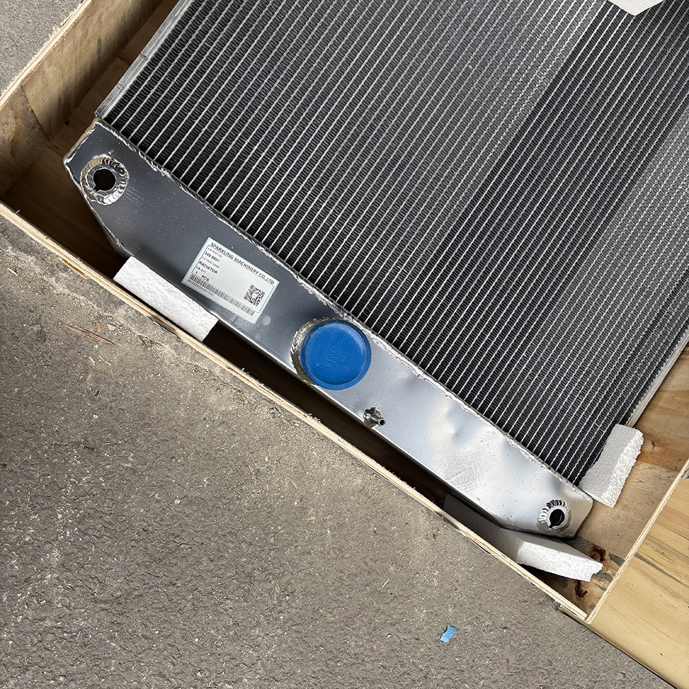 Heavy-duty radiator for CAT 972H and 980C