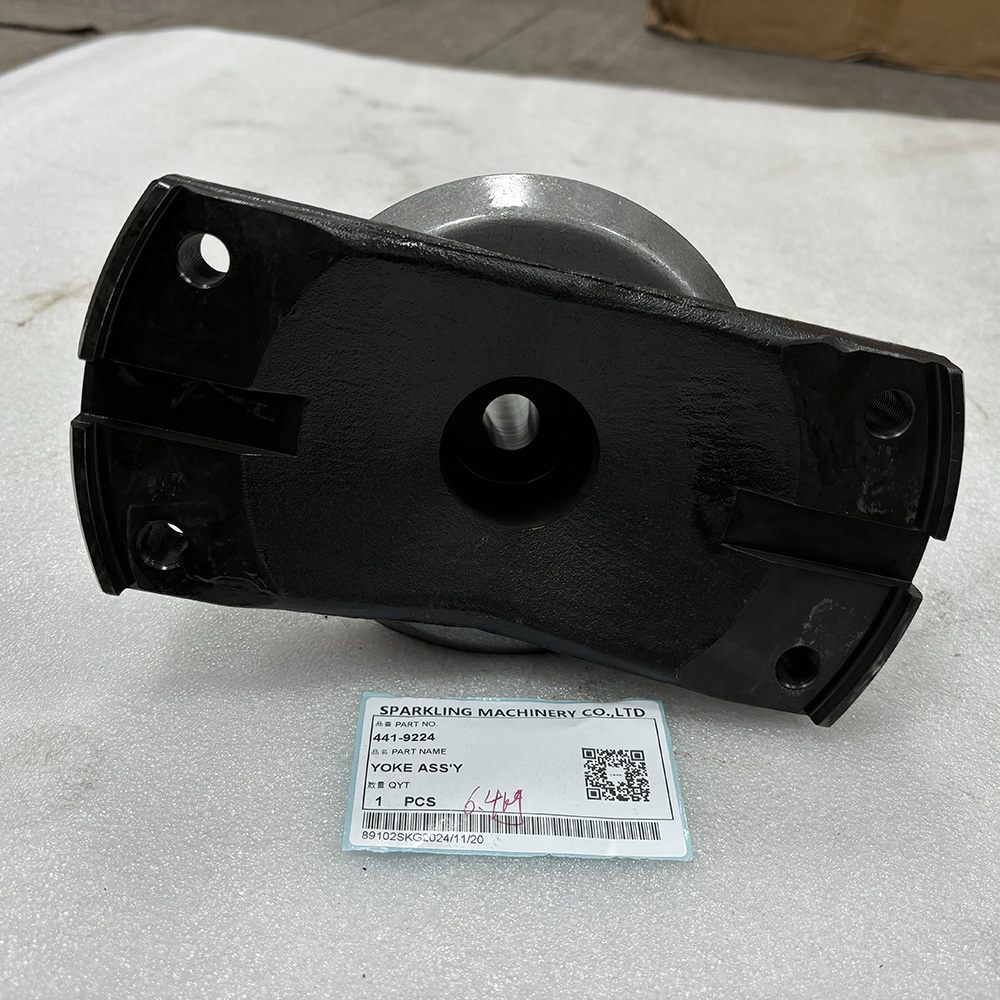 Caterpillar 441-9224, CA4419224, 4419224 transfer yoke, CAT gear yoke assy, CAT 773E parts, 775F transfer components, D10R drivetrain parts, Caterpillar yoke assembly, CAT transfer gear repair