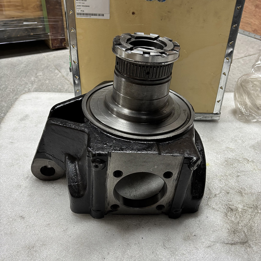 Front axle steering knuckle for Hyundai R170W-9 excavator