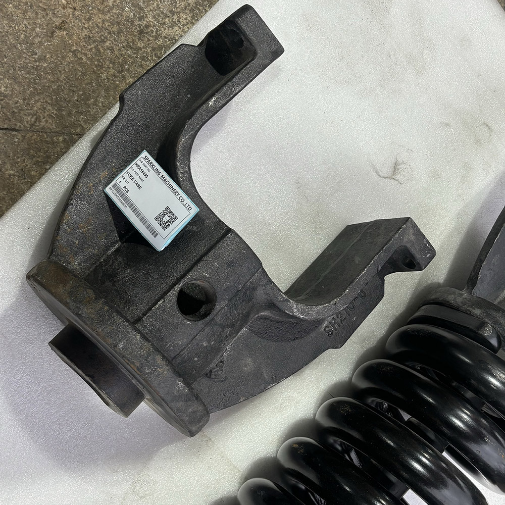 New Aftermarket Case CX210D Track Adjuster Assembly Part 47819954 Idler and KRA16490 Yoke