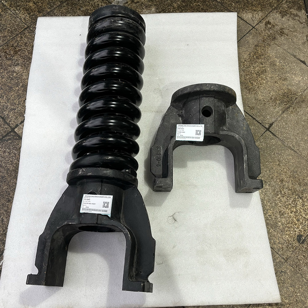 New Aftermarket Case CX210D Track Adjuster Assembly Part 47819954 Idler and KRA16490 Yoke