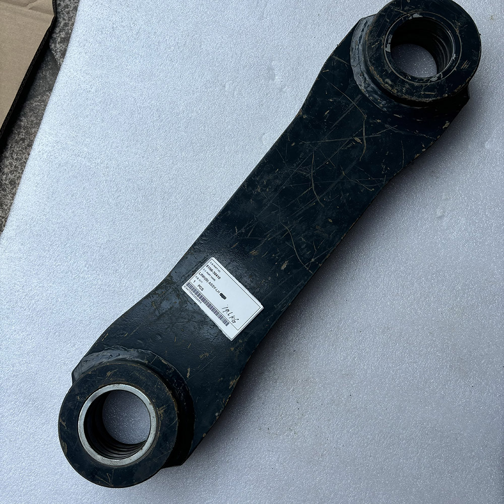 Dozer Blade Link B & Link Assy for Hyundai Excavator R210LC-9 R220LC-9S OEM 51N6-30410 51N6-30420