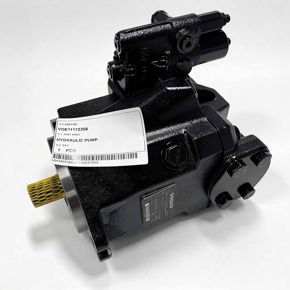 Volvo-L70F-replacement-hydraulic-pump-VOE11172358-drive-spline-close-up