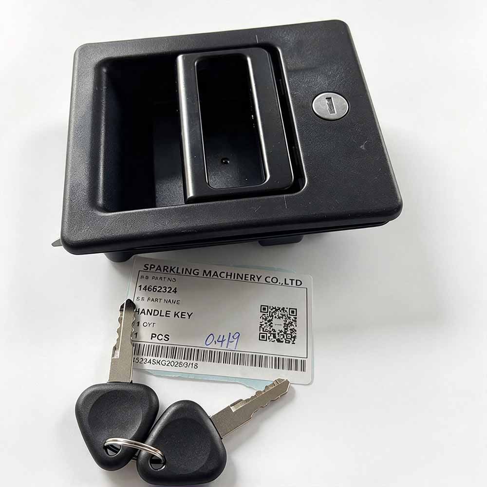 Volvo-EC480D-replacement-cab-key-14652324-head-close-up