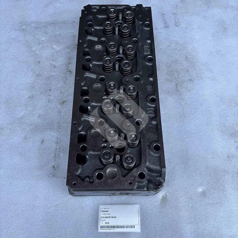 Excavator Spare Parts 7020950 Cylinder Head for Volvo Construction Equipment OEM Engine Cylinder Head for Volvo Excavators (Part 7020950)