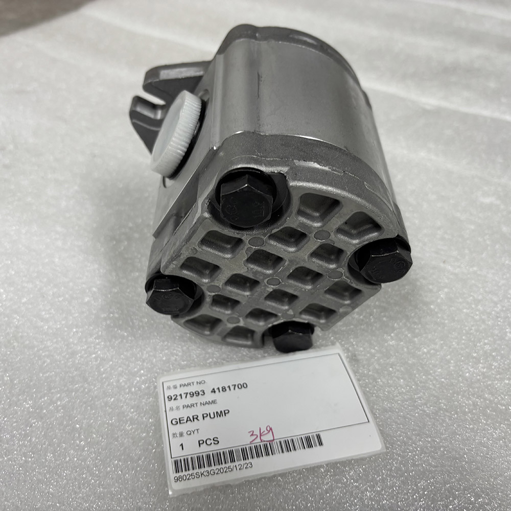 Gear Pump for Hitachi EX200-1 EX220-1 EX270-1 & John Deere 120C 120D Excavators