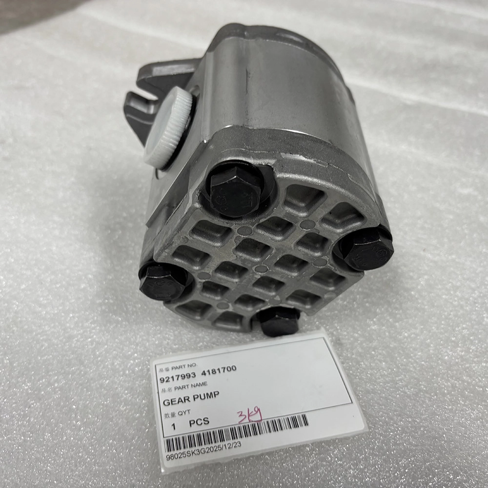 Gear Pump for Hitachi EX200-1 EX220-1 EX270-1 & John Deere 120C 120D Excavators