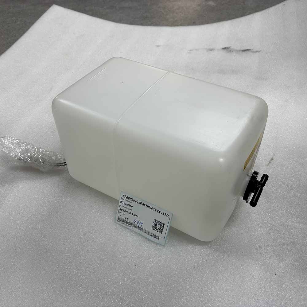 CASE EXCAVATOR PARTS MADE IN CHINA NEW CX350C CX290B CX300C CX800B CX460 KHH10850 RESERVE TANK SPARKLING MACHINERY
