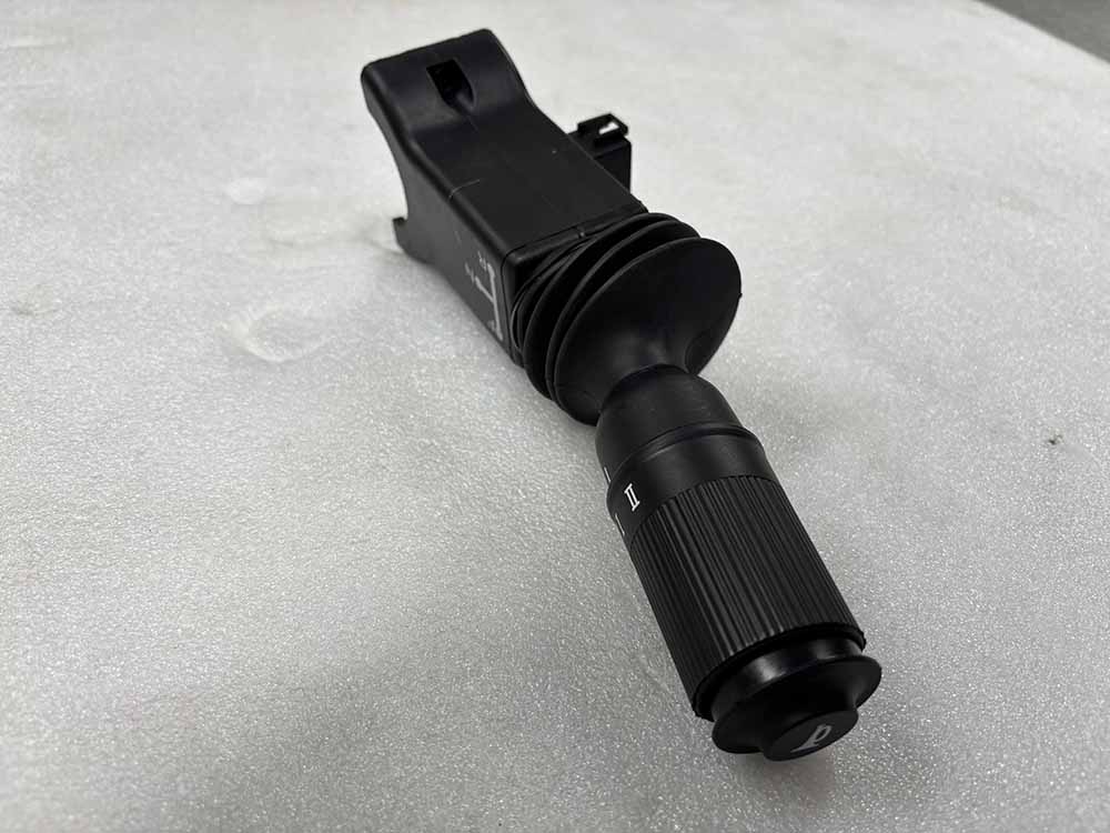 HYUNDAI EXCAVATOR PARTS MADE IN CHINA NEW R140W-7 R200W-7 ZTAC-00162 SWITCH-COLUMN RH SPARKLING MACHINERY