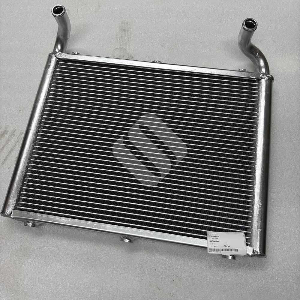 MADE IN CHINA SPARKLING MACHINERY NEW R55W7 R55-7 11M8-42030 RADIATOR MADE IN CHINA SPARKLING MACHINERY NEW R55W7 R55-7 11M8-42030 RADIATOR