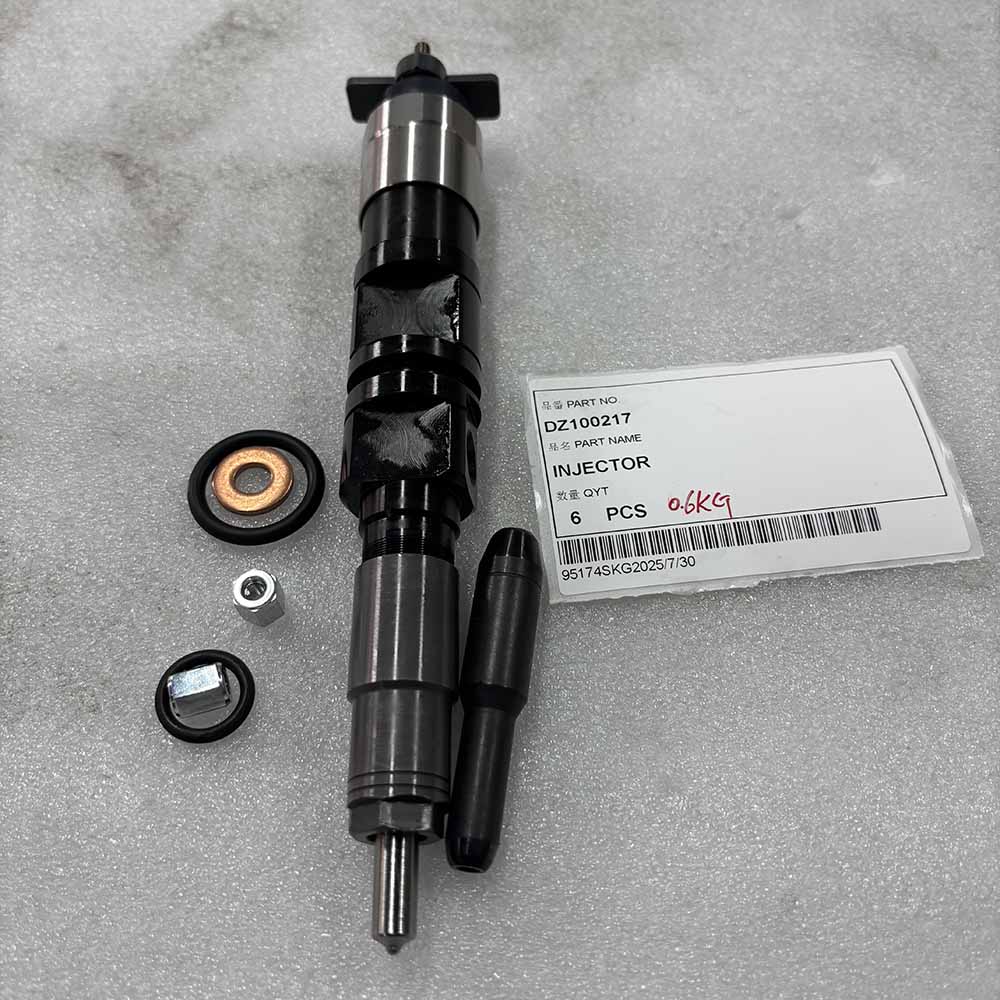 MADE IN CHINA SPARKLING MACHINERY NEW 240DLC 250GLC 270DLC 290GLC DZ100217 INJECTOR