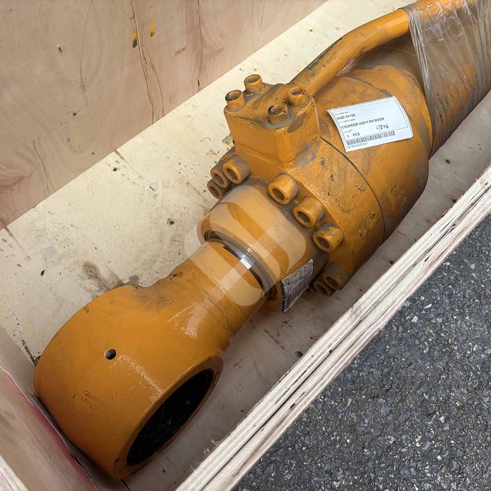 Hyundai HIGH-QUALITY EXCAVATOR PARTS MADE IN CHINA NEW 31Q7-51120 CYLINDER ASS'Y, RH BOOM SPARKLING MACHINERY Hyundai HIGH-QUALITY EXCAVATOR PARTS MADE IN CHINA NEW 31Q7-51120 CYLINDER ASS'Y, RH BOOM SPARKLING MACHINERY