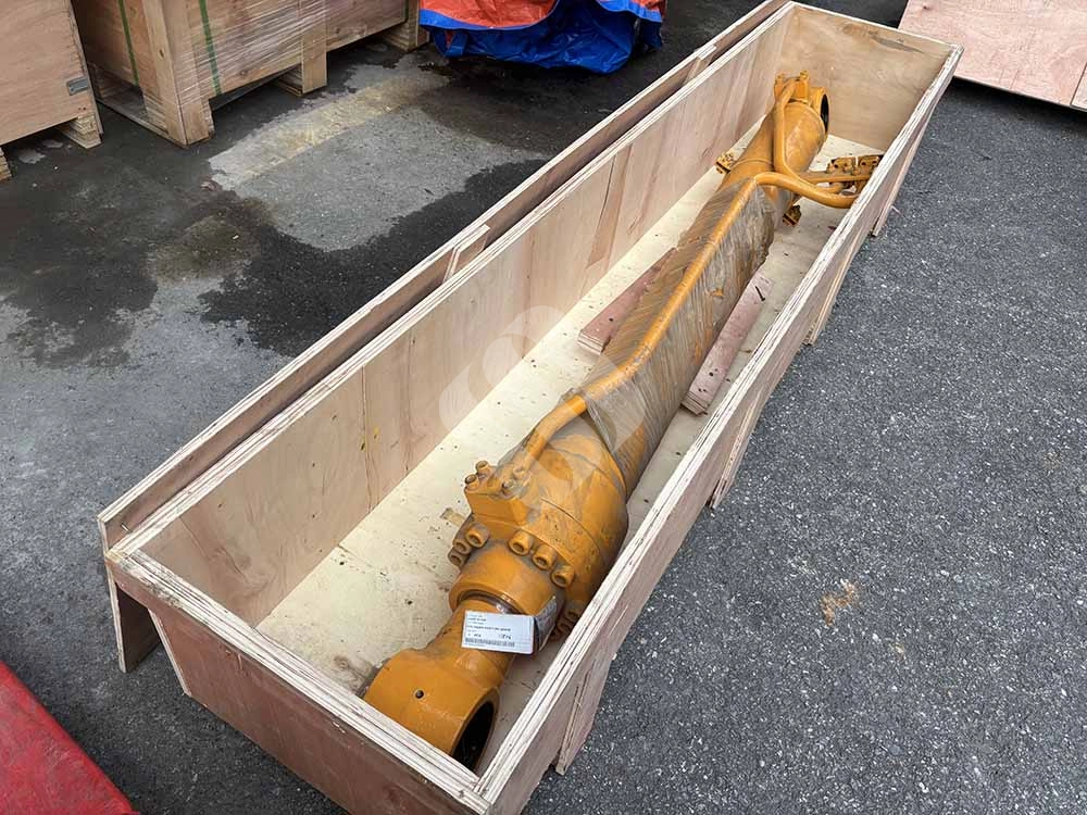 Hyundai HIGH-QUALITY EXCAVATOR PARTS MADE IN CHINA NEW 31Q7-51120 CYLINDER ASS'Y, RH BOOM SPARKLING MACHINERY Hyundai HIGH-QUALITY EXCAVATOR PARTS MADE IN CHINA NEW 31Q7-51120 CYLINDER ASS'Y, RH BOOM SPARKLING MACHINERY