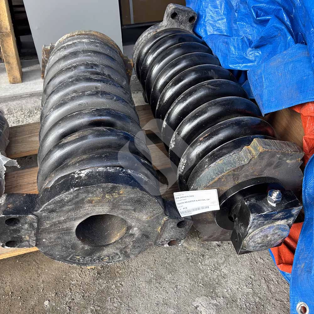 HIGH-QUALITY EXCAVATOR PARTS MADE IN CHINA NEW 516-2472 516-2470 TRACK ADJUSTER & RECOIL GP SPARKLING MACHINERY HIGH-QUALITY EXCAVATOR PARTS MADE IN CHINA NEW 516-2472/516-2470 TRACK ADJUSTER & RECOIL GP SPARKLING MACHINERY