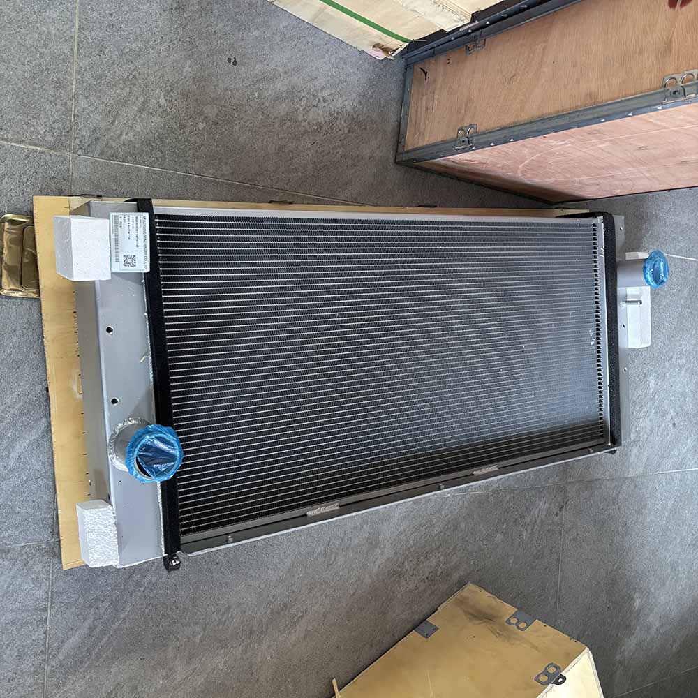 Hyundai HIGH-QUALITY EXCAVATOR PARTS MADE IN CHINA NEW 1BQ8-40030/11Q8-41320 R300-9 RADIATOR SPARKLING MACHINERY