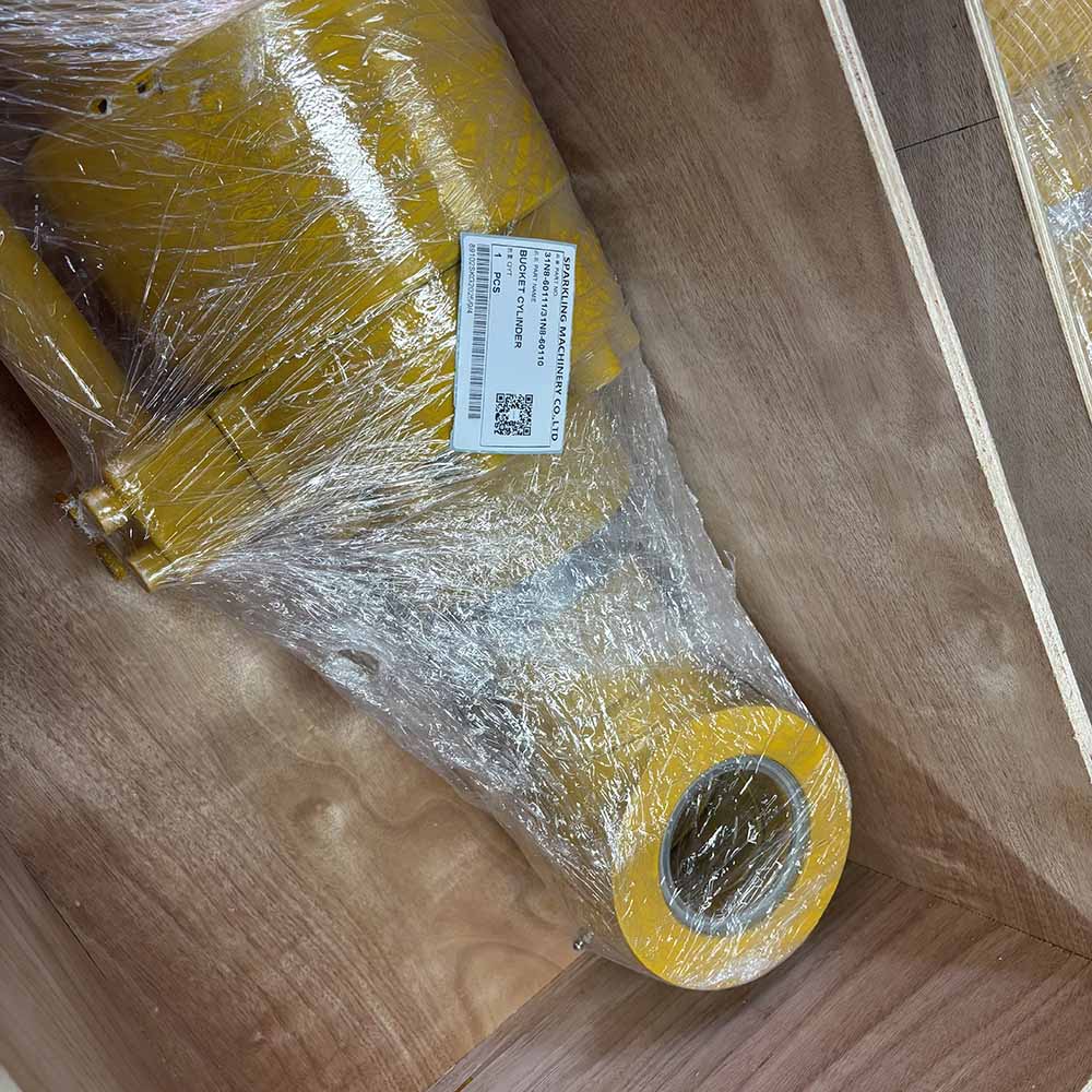 Hyundai HIGH-QUALITY EXCAVATOR PARTS MADE IN CHINA NEW R290LC7 R290LC7H R305LC7 31N8-60111/31N8-60110 BUCKET CYLINDER SPARKLING MACHINERY