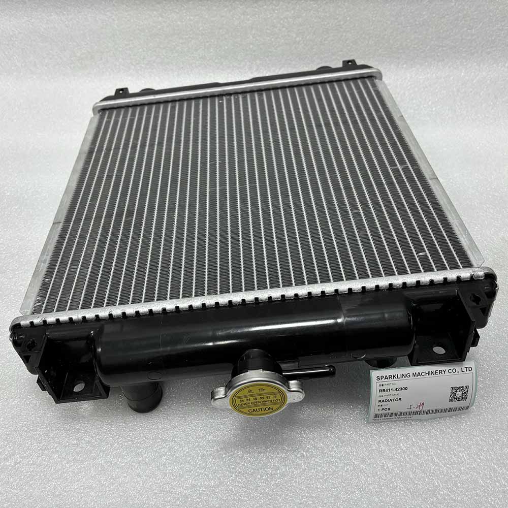 RB411-42300 Engine Radiator for Kubota U20, U25-3, U25S Mini Excavators Industrial-mini-excavator-jacket-water-radiator-RB411-42300