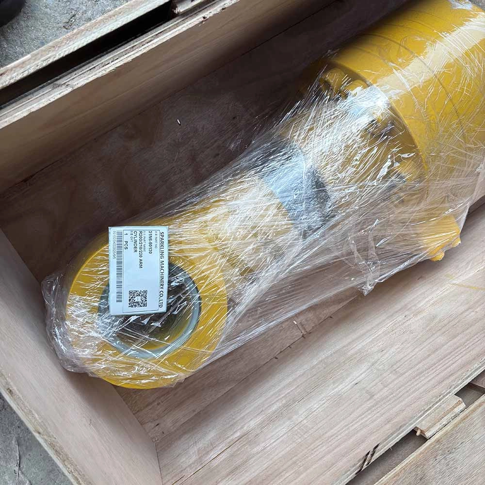 Hyundai HIGH-QUALITY EXCAVATOR PARTS MADE IN CHINA NEW 31N6-50130 R200 210 220 ARM CYLINDER SPARKLING MACHINERY Hyundai HIGH-QUALITY EXCAVATOR PARTS MADE IN CHINA NEW 31N6-50130 R200/210/220 ARM CYLINDER SPARKLING MACHINERY