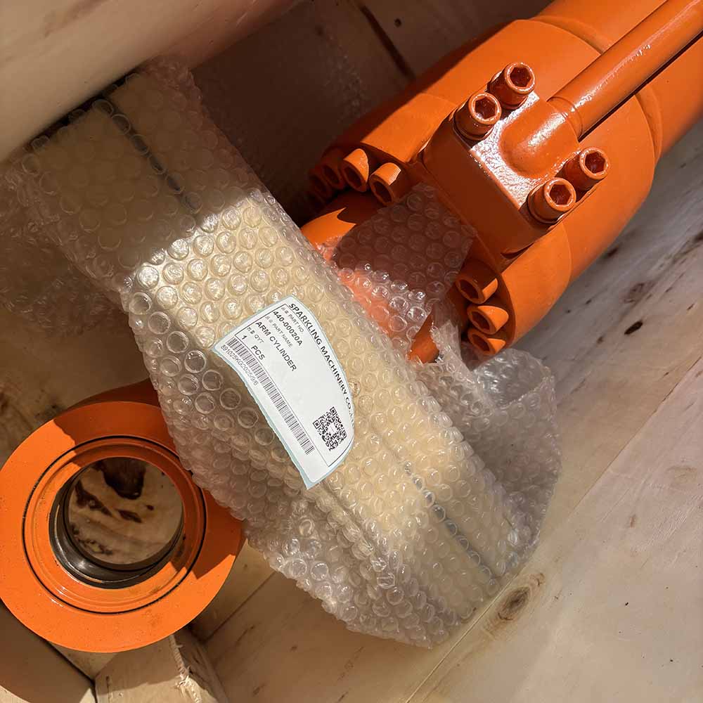 Doosan HIGH-QUALITY EXCAVATOR PARTS MADE IN CHINA NEW 170LC 170W 175LC 180W 440-00020A ARM CYLINDER SPARKLING MACHINERY