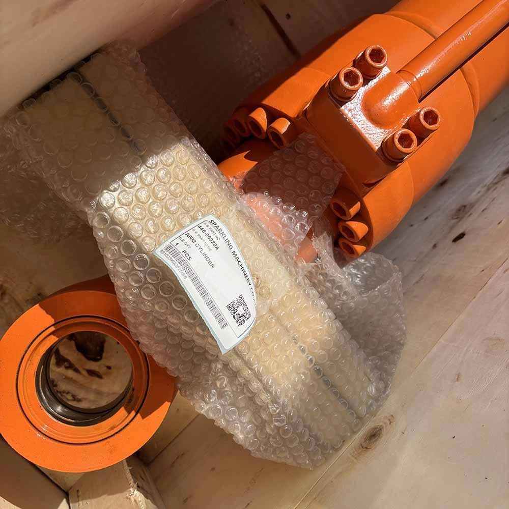 Doosan HIGH-QUALITY EXCAVATOR PARTS MADE IN CHINA NEW 170LC 170W 175LC 180W 440-00020A ARM CYLINDER SPARKLING MACHINERY Doosan HIGH-QUALITY EXCAVATOR PARTS MADE IN CHINA NEW 170LC 170W 175LC 180W 440-00020A ARM CYLINDER SPARKLING MACHINERY