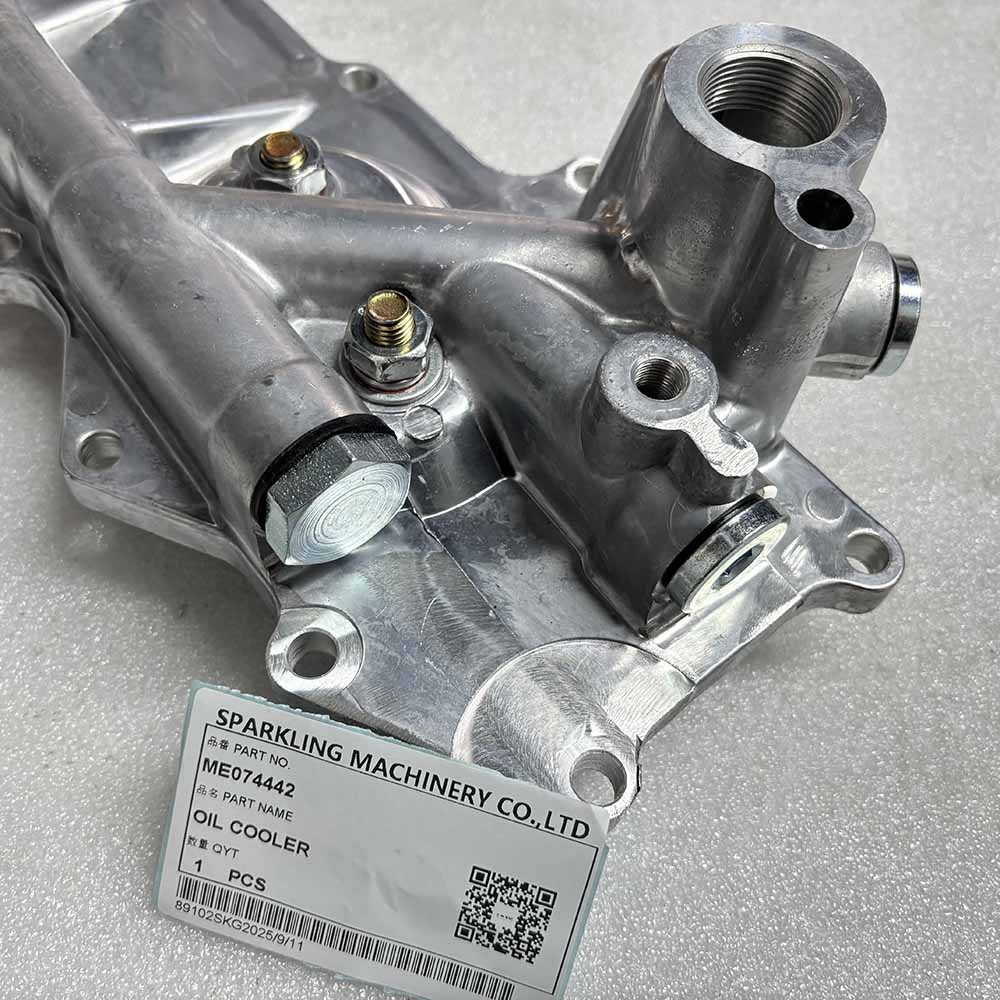 JCB HIGH-QUALITY EXCAVATOR PARTS MADE IN CHINA NEW ME074442 OIL COOLER SPARKLING MACHINERY