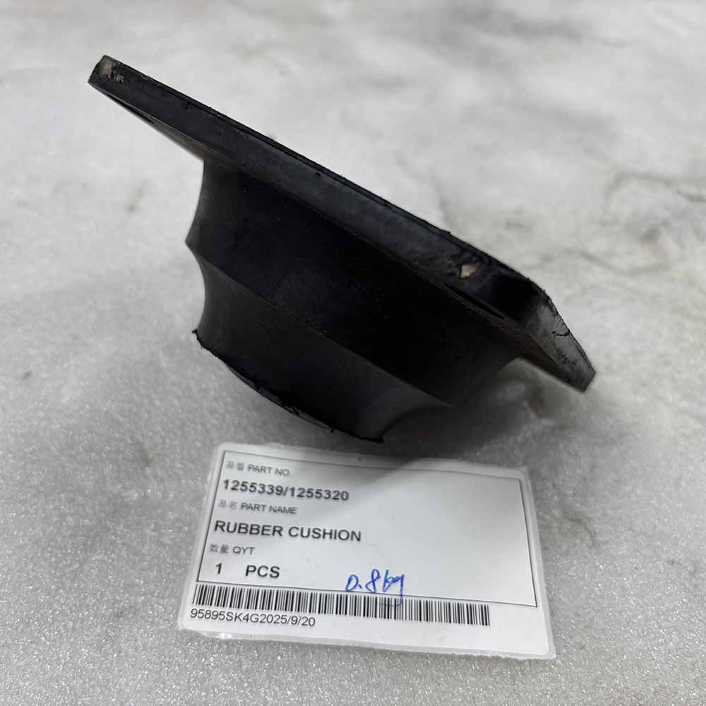 Volvo HIGH-QUALITY EXCAVATOR PARTS MADE IN CHINA NEW 1255339/1255320 RUBBER CUSHION SPARKLING MACHINERY