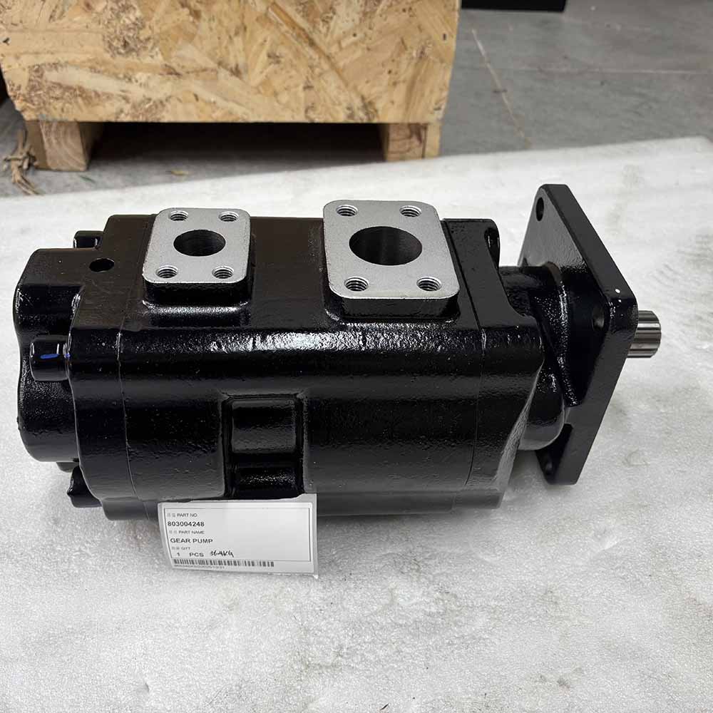 XCMG HIGH-QUALITY EXCAVATOR PARTS MADE IN CHINA NEW XS163 803004248 GEAR PUMP SPARKLING MACHINERY