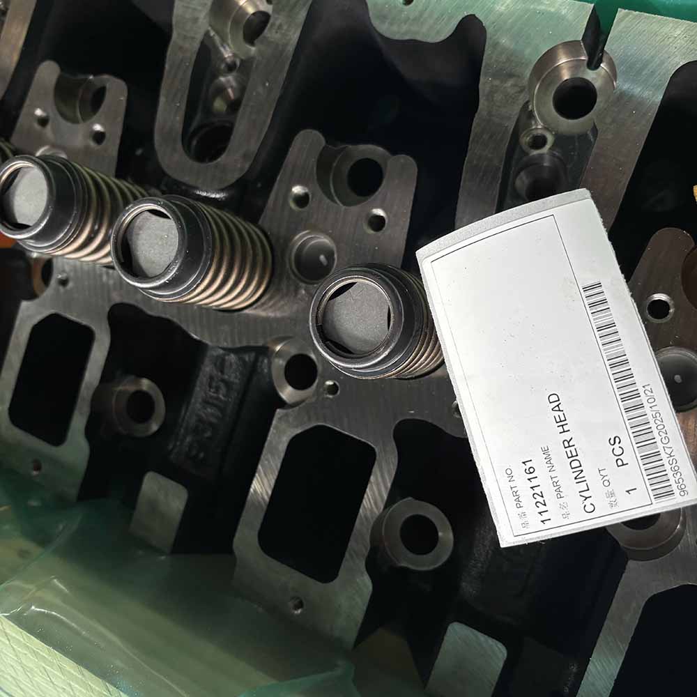 VOLVO HIGH-QUALITY EXCAVATOR PARTS MADE IN CHINA NEW 11221161 CYLINDER HEAD SPARKLING MACHINERY