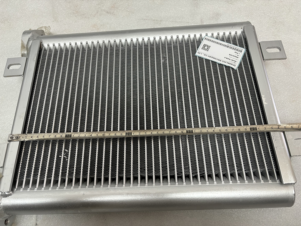 MADE IN CHINA SPARKLING MACHINERY NEW RD451-6405-0 RADIATOR