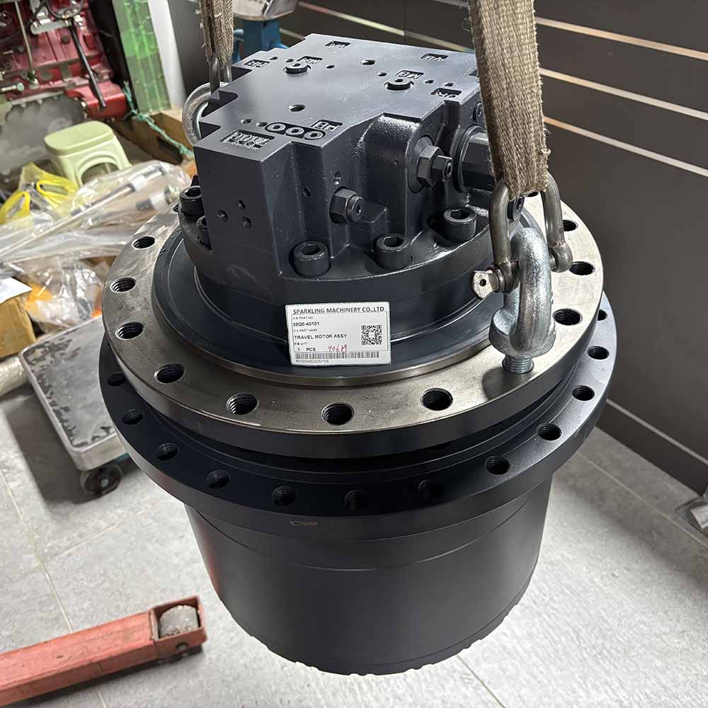 38Q8-40101-Hydraulic-Final-Drive-Motor-for-Hyundai-R290LC-9