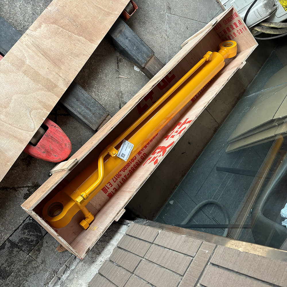 HYUNDAI WHEEL EXCAVATOR R55-9 R55W-9 31M9-50120 ARM CYLINDER