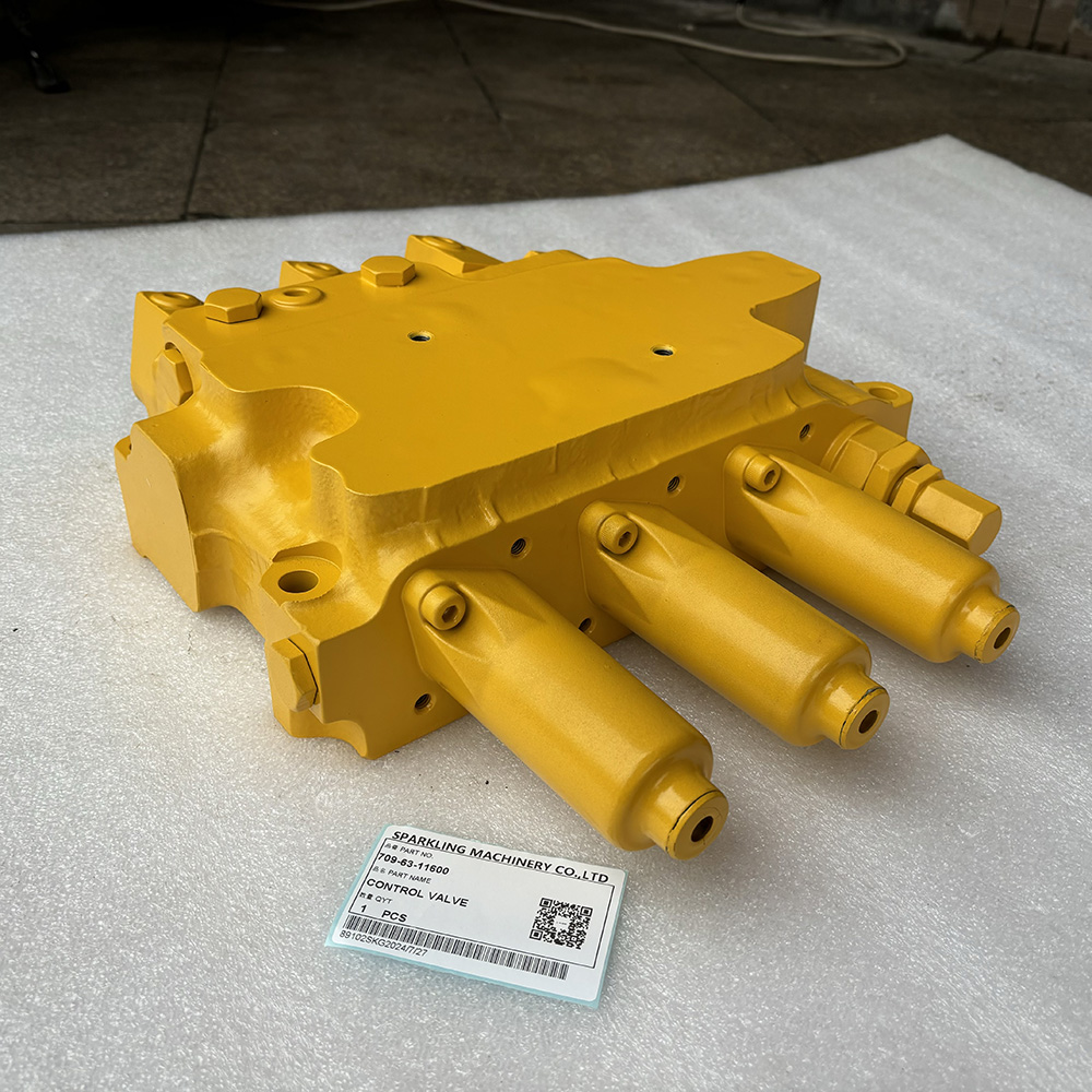 BULLDOZERS D375A D375A-5D SN 17743-UP D375A-3-01 SN 17001-UP 709-63-11501 709-63-11600 7096311600 CONTROL VALVE