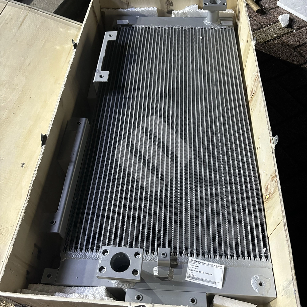 MADE IN CHINA SPARKLING MACHINERY NEW 11Q6-40642 R220 260LC-9S OIL COOLER MADE IN CHINA SPARKLING MACHINERY NEW 11Q6-40642 R220 260LC-9S OIL COOLER