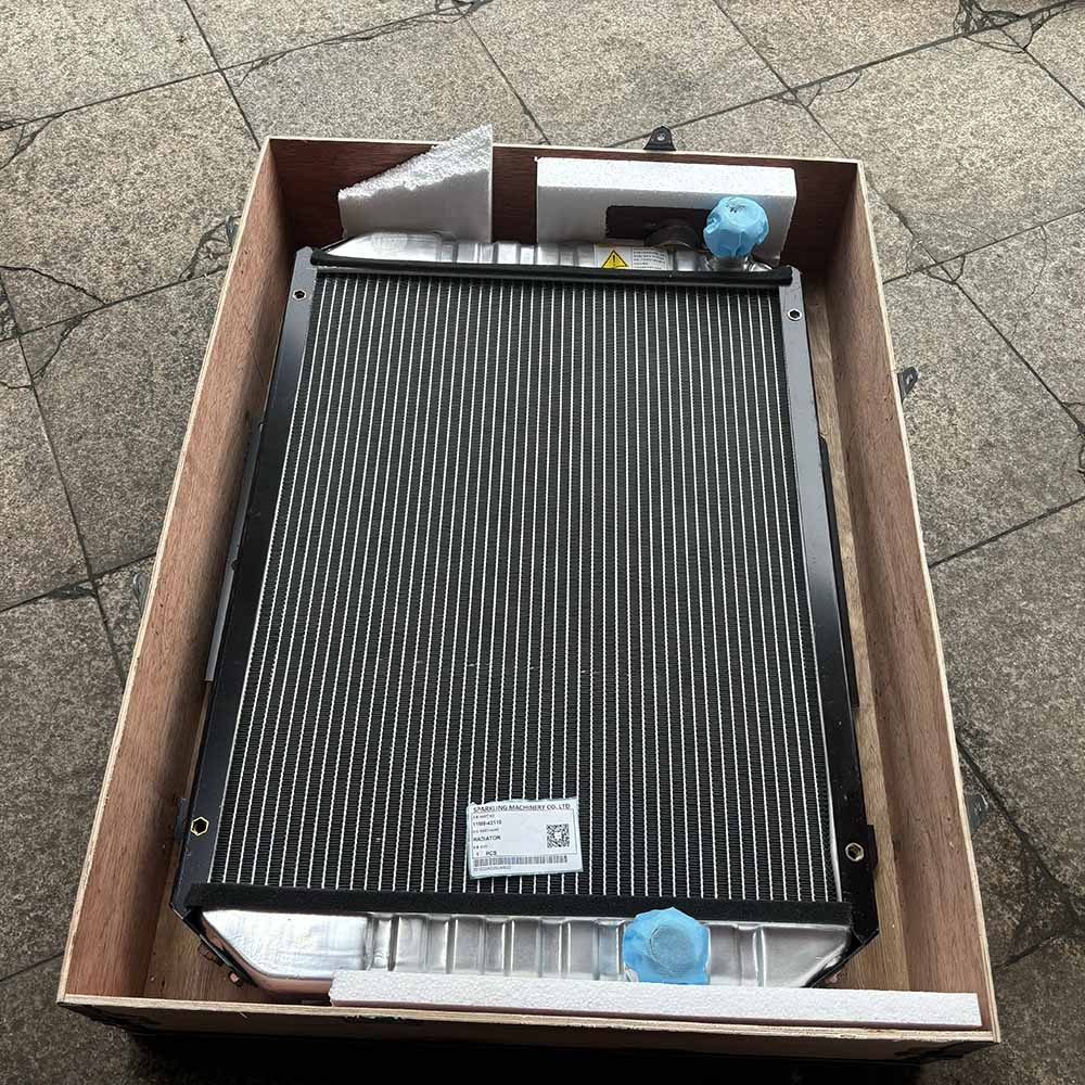 MADE IN CHINA SPARKLING MACHINERY NEW 11MB-43110 RADIATOR