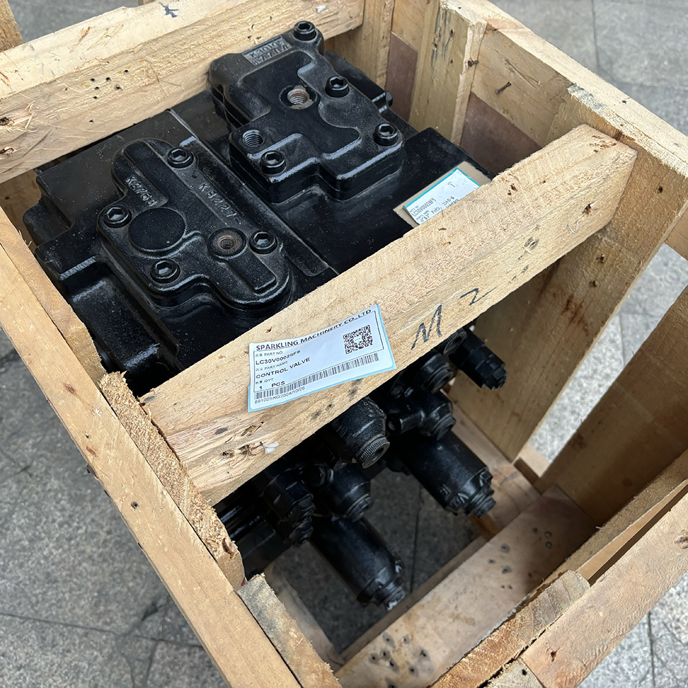 KOBELCO ACERA MARK 8 EXCAVATOR SK350-8 LC30V00028F5 LC30V00028F1 CONTROL VALVE