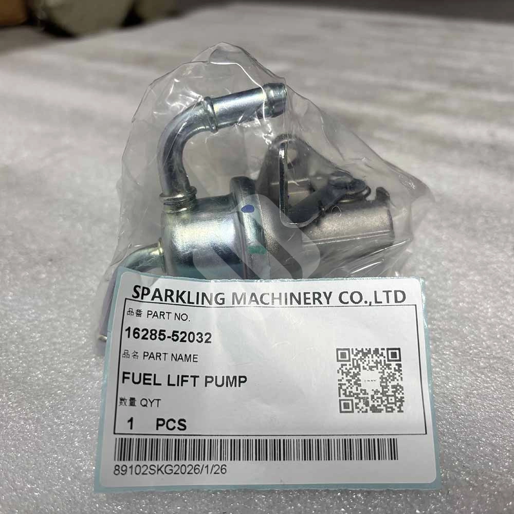 16285-52032 Fuel Lift Pump for Kubota D905, D1005, D1105 Engines Mechanical-fuel-transfer-pump-16285-52032-side-view